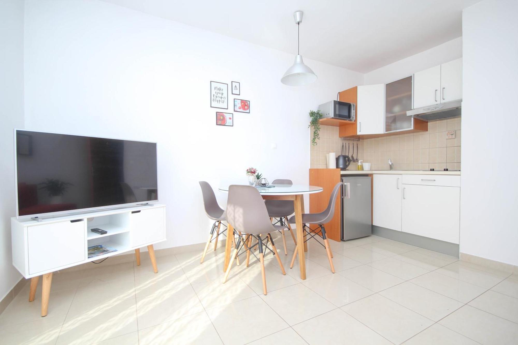 Family Petrov Apartments Vodice Quarto foto