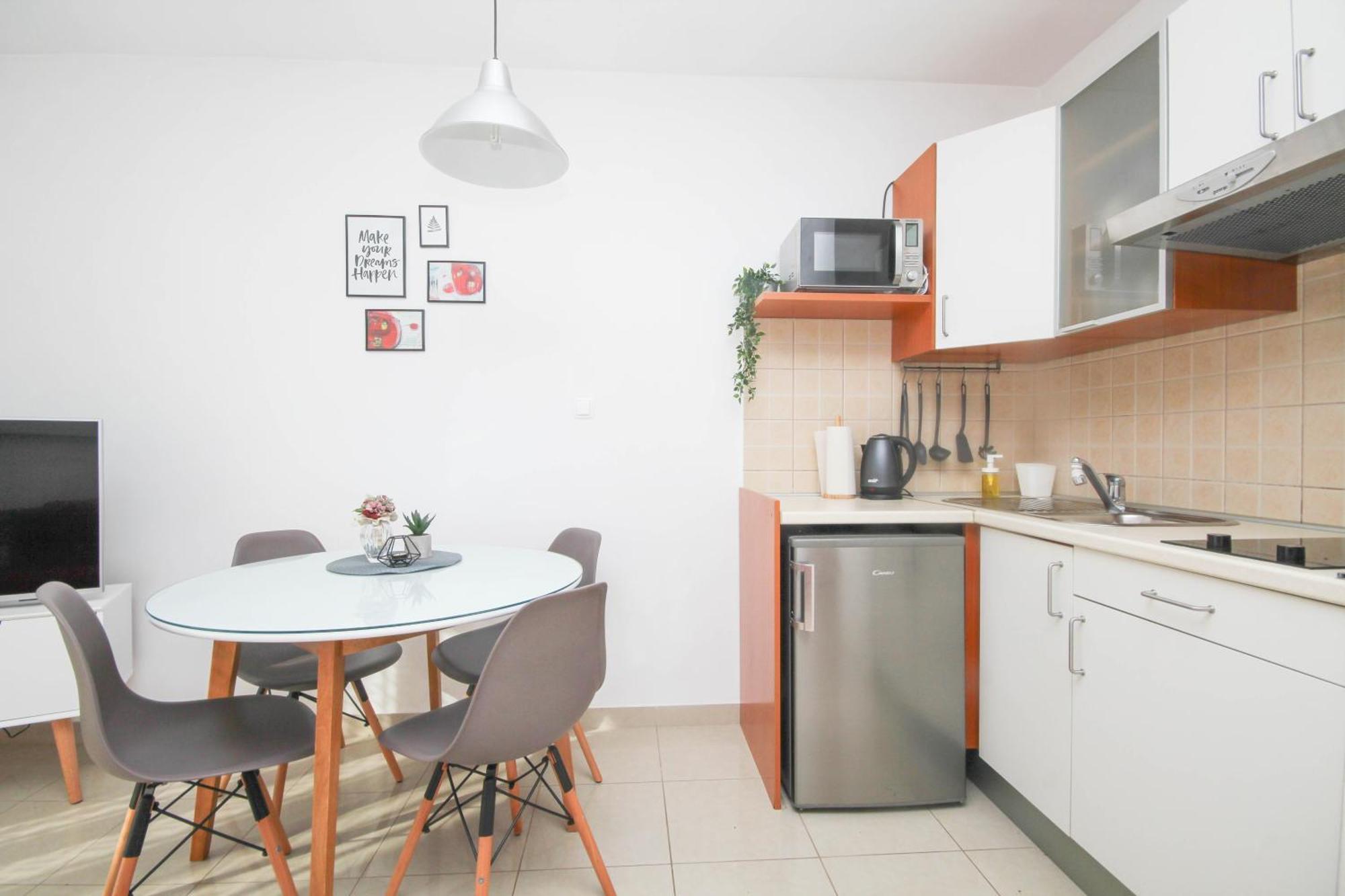 Family Petrov Apartments Vodice Quarto foto